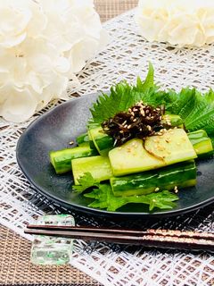 白だしと塩昆布で冷やしキュウリ-レシピのメイン写真