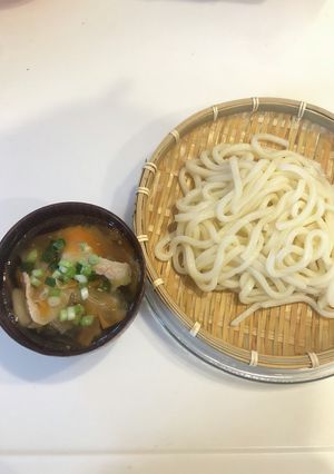 お肉の旨味が美味しい、肉つけうどん-レシピのメイン写真