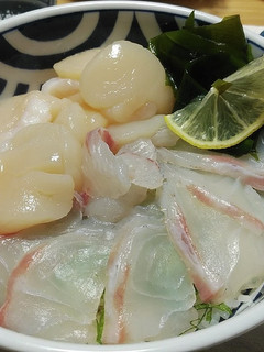ほたてと鯛のさっぱりレモン塩丼-レシピのメイン写真
