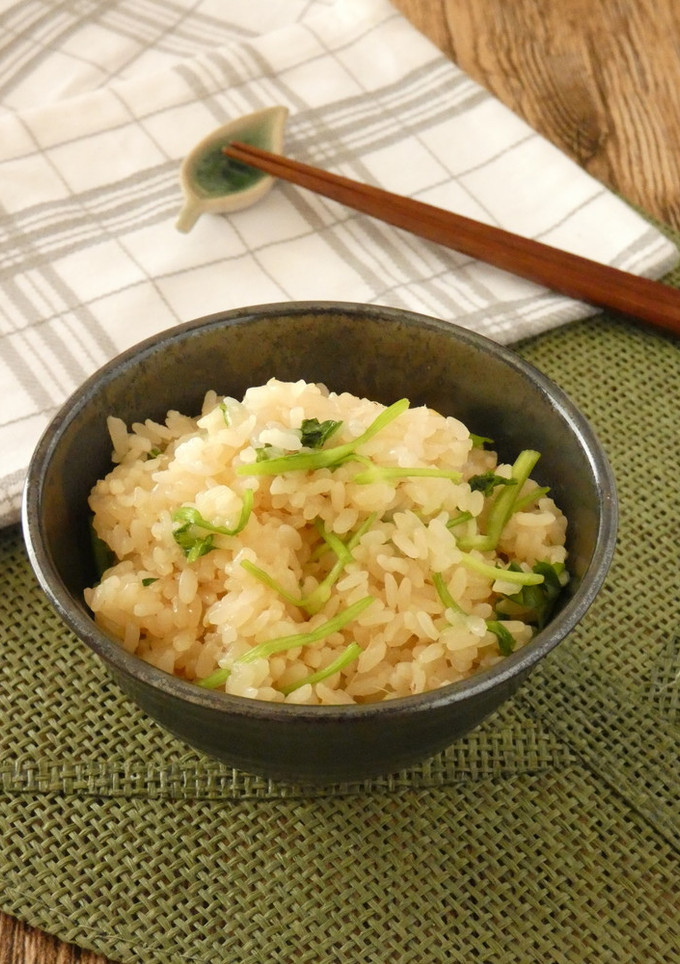 圧力鍋★生姜とセリの炊き込みご飯-レシピのメイン写真