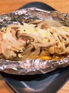 鮭ときのこのホイル焼き-レシピのメイン写真