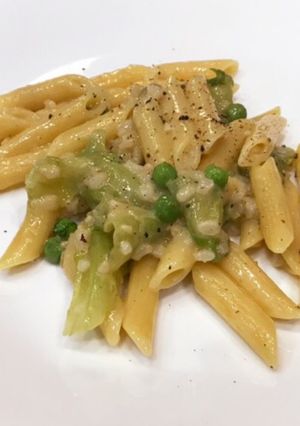 レタスと玄米のアンチョビチーズパスタ-レシピのメイン写真