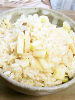 2021のたけのこご飯は、椎茸も入れて-レシピのメイン写真