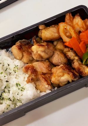 二品弁当『鶏ももカレー竜田とケチャ炒め』-レシピのメイン写真