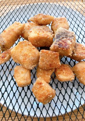 ブリの揚げ焼き(ごま風味)-レシピのメイン写真