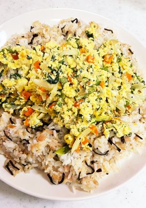 ツナと塩昆布のチャーハン-レシピのメイン写真