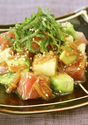 マグロとアボカド、山芋のなめ茸ユッケ-レシピのメイン写真