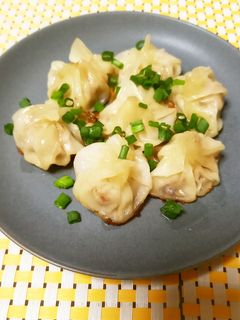 餃子の皮で!フライパンで作る焼き小籠包-レシピのメイン写真