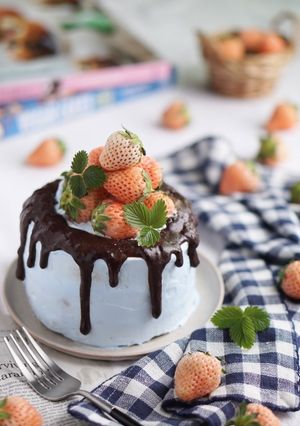 いちごとリナブルーのショートケーキ-レシピのメイン写真