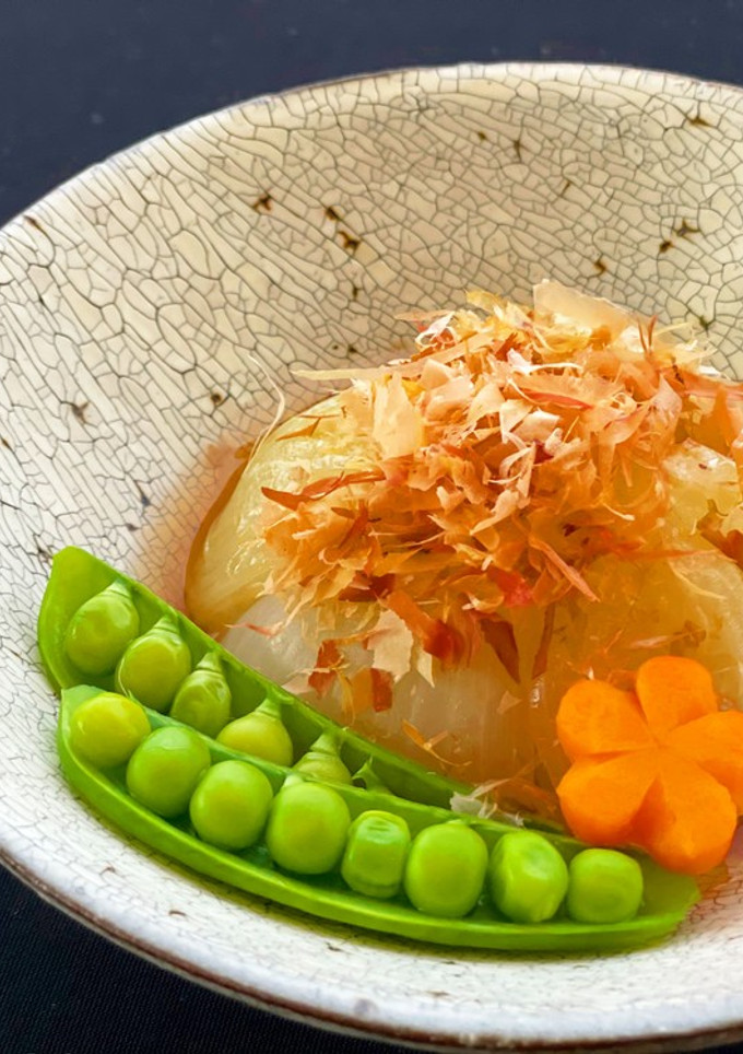 丸ごと新玉ねぎのオーブン焼き-レシピのメイン写真