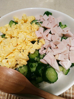 きゅうりの浅漬けとハム卵丼♪♪-レシピのメイン写真