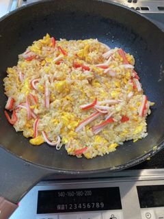 かにかまチャーハン、美味しいよ〜。-レシピのメイン写真