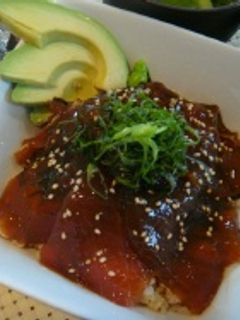 マグロの漬け丼アボカド添え-レシピのメイン写真