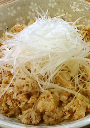 ハナビラタケの食べるラー油和え-レシピのメイン写真