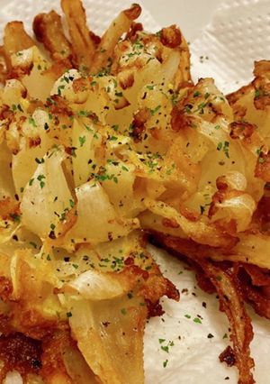からあげ粉で簡単！丸ごとオニオンフライ☆-レシピのメイン写真