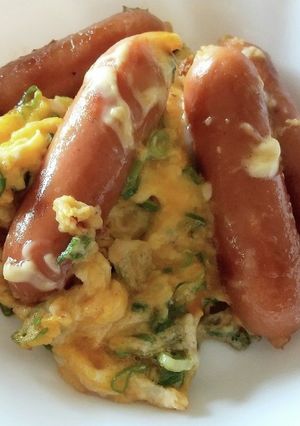 ソーセージと小ねぎのスクランブルエッグ-レシピのメイン写真