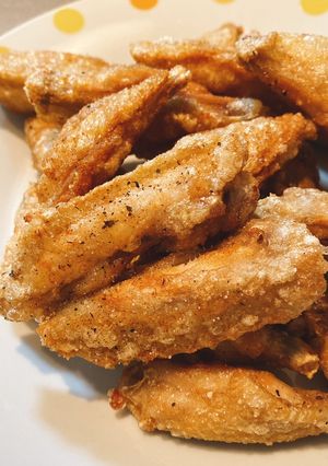 味つけは塩胡椒のみ！簡単手羽中の唐揚げ-レシピのメイン写真