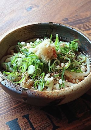 冷やしぶっかけうどん★ネギまみれ-レシピのメイン写真
