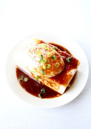 焼肉のたれで簡単【温玉たれ奴】-レシピのメイン写真
