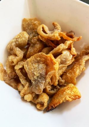 揚げずに軽サクッ鶏皮おやつ&おつまみ-レシピのメイン写真