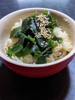 桜えびの炊き込みご飯のわかめスープ-レシピのメイン写真