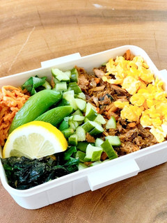 お弁当にも最適♫鯖缶を使った三食丼-レシピのメイン写真