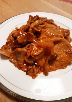 ワインに合う♪豚肉のケチャップ炒め-レシピのメイン写真