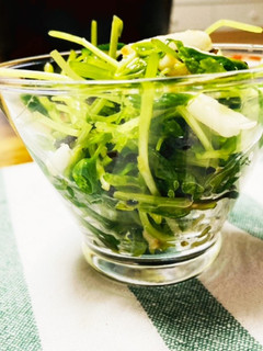 豆苗と長芋の塩昆布あえ-レシピのメイン写真