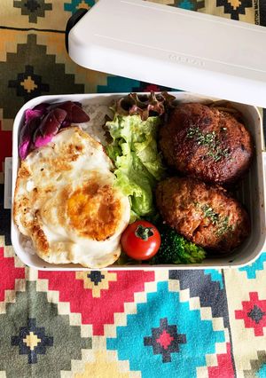 ハンバーグ弁当　〜高校生男子弁当〜-レシピのメイン写真
