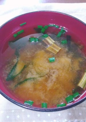 モリンガの実の即席味噌汁-レシピのメイン写真