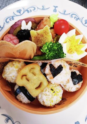 ころころおにぎり幼稚園弁当-レシピのメイン写真