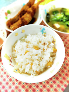 入れて炊くだけとうもろこしご飯!給食-レシピのメイン写真