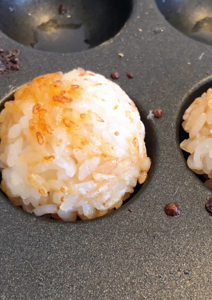 たこ焼き器で焼きおにぎり-レシピのメイン写真