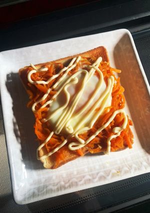 巣ごもり甘辛人参トースト-レシピのメイン写真