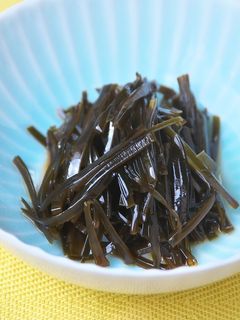出汁をとった後の昆布で佃煮を作る-レシピのメイン写真