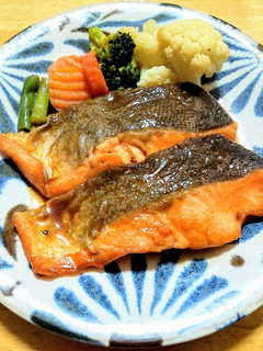 日光金谷ホテル風の生鮭バターソテー-レシピのメイン写真
