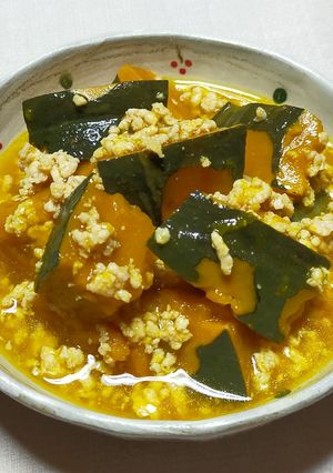 すぐ煮える♪冷凍したかぼちゃでそぼろ煮-レシピのメイン写真