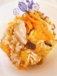 炊飯器で簡単♡絶品とり五目炊き込みごはん-レシピのメイン写真