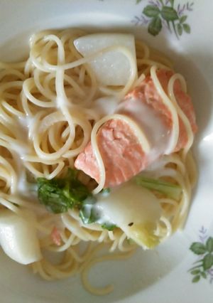 シャケとかぶのクリームソース（パスタ）-レシピのメイン写真
