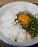 不器用卵白メレンゲ魯肉飯風挽肉丼