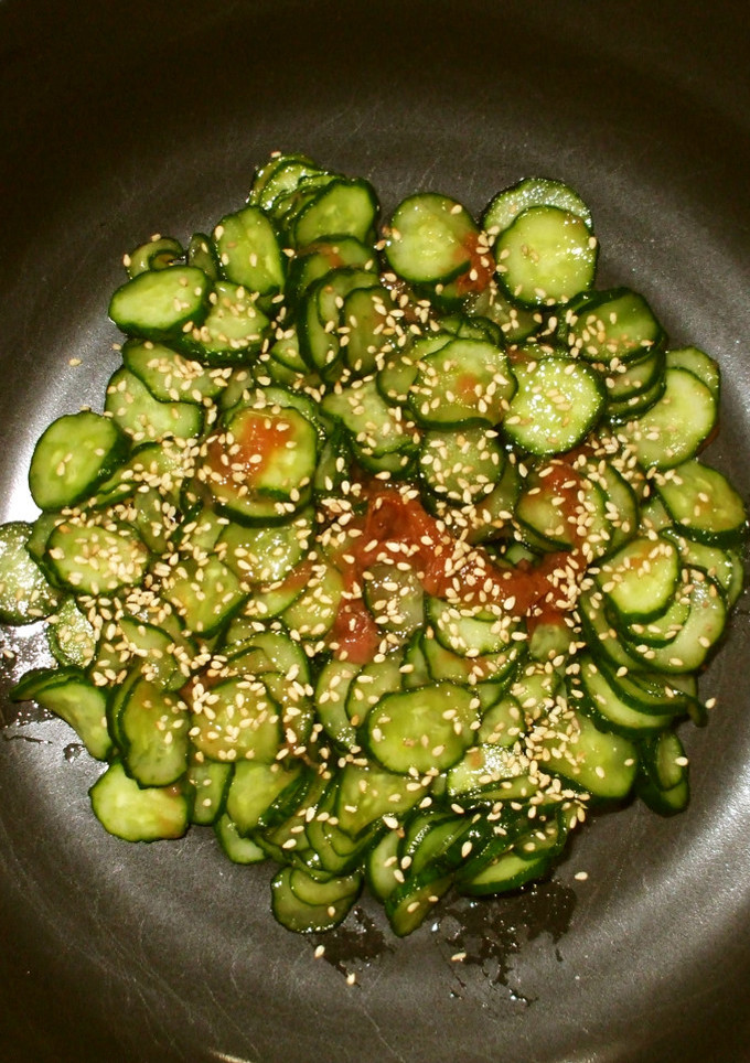 胡瓜の梅肉あえ♪簡単漢方夏の食養生-レシピのメイン写真