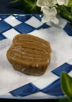 羽二重餅（加賀棒茶味）-レシピのメイン写真