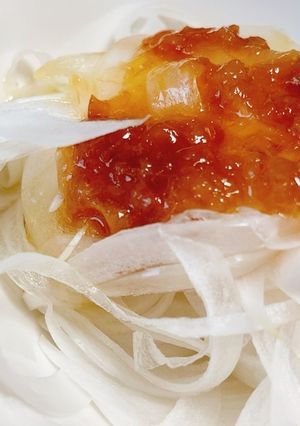 簡単！さっぱり！新玉ねぎの梅ドレッシング-レシピのメイン写真