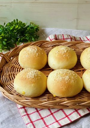 ホエーでふわふわチーズコーンパン　-レシピのメイン写真