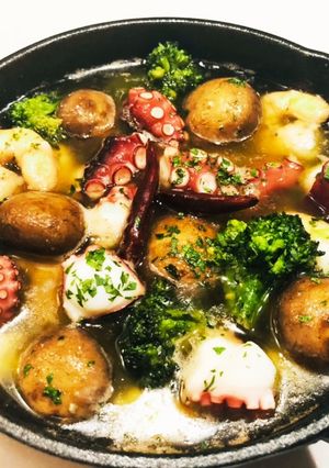 タコのアヒージョ☆-レシピのメイン写真