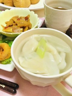 簡単すぎる手抜き餃子スープ・ネギスープ-レシピのメイン写真