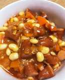 大豆とソーセージの腸活トマトスープ