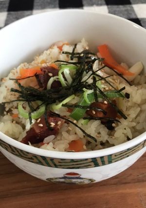 炊飯器で簡単　焼き鳥缶の炊き込みご飯-レシピのメイン写真