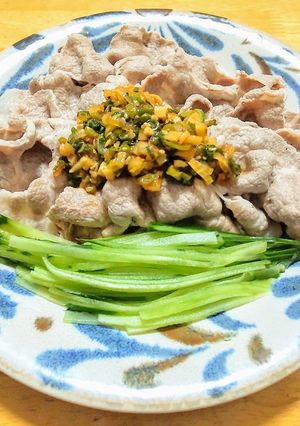 冷やし茹で豚のネギソースがけ（蒜泥白肉）-レシピのメイン写真