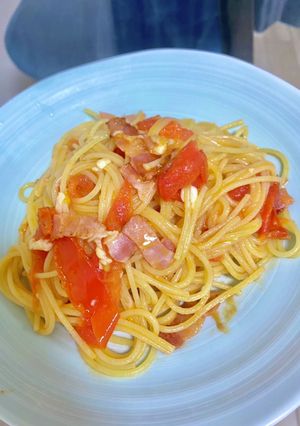 簡単！トマトニンニクパスタ-レシピのメイン写真
